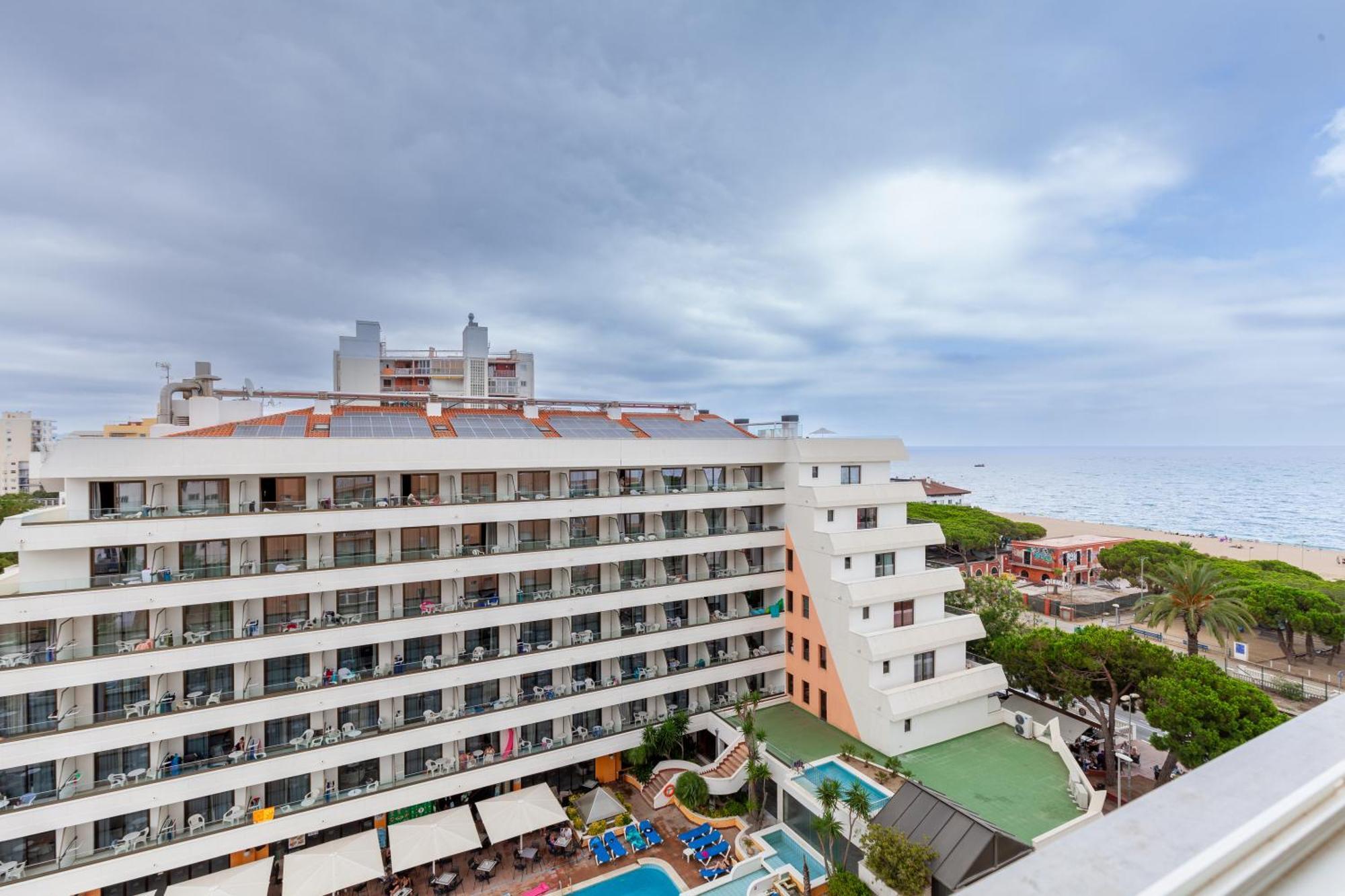 Sea View Apartments Малграт де Мар Екстериор снимка